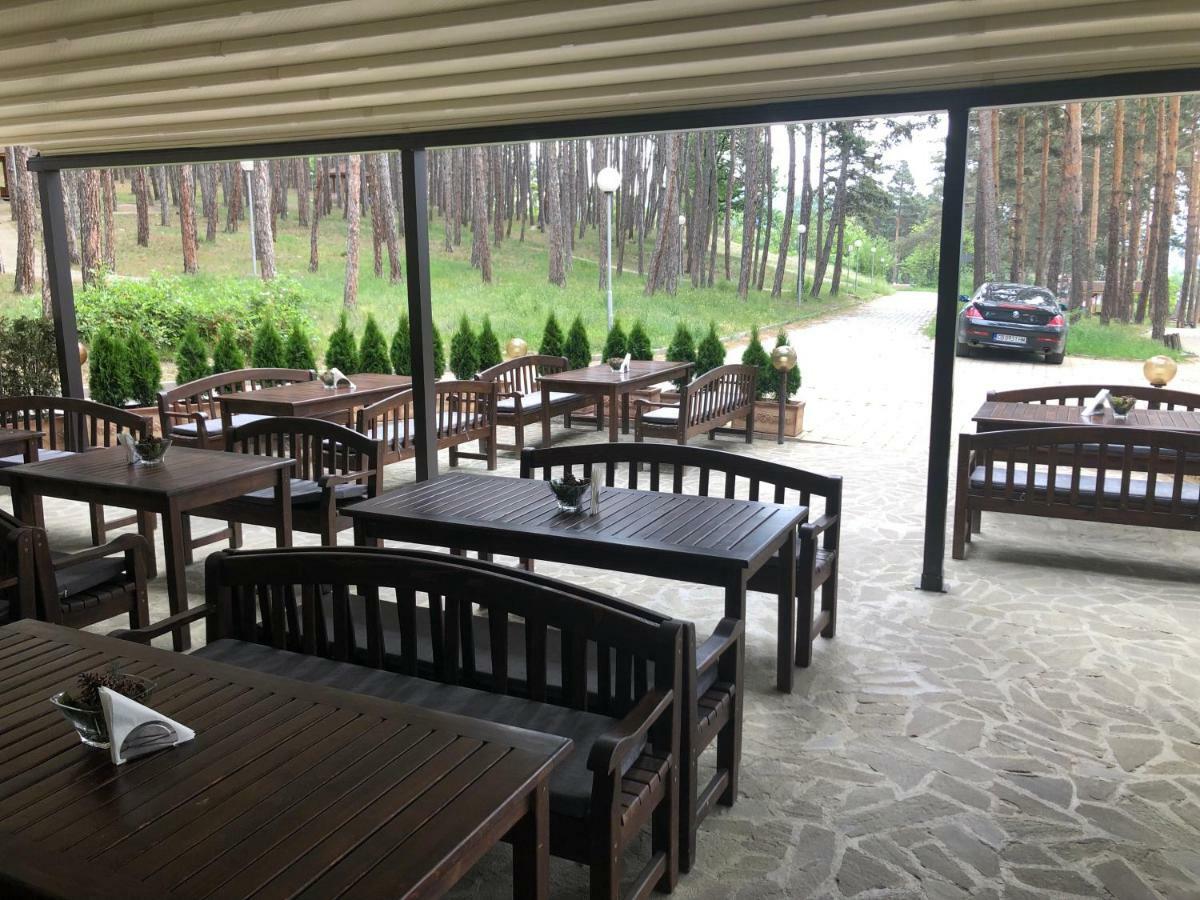 Borov Park 1 Leilighet Velingrad Eksteriør bilde
